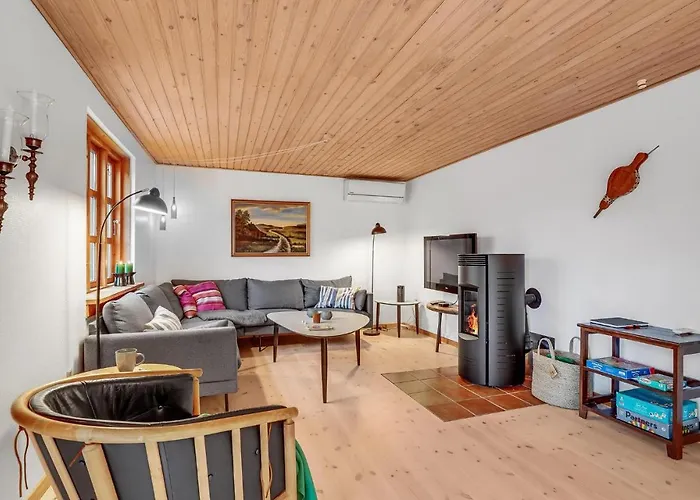 Pet Friendly In With Wifi Casa vacanze Videbæk